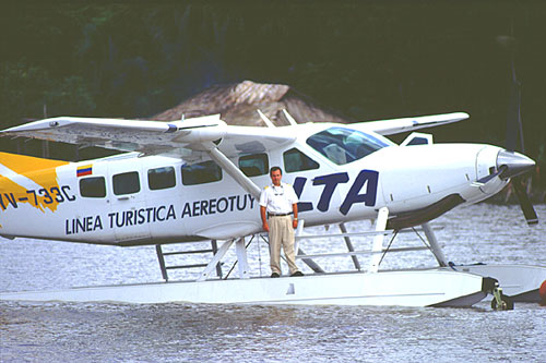 Amphibious Cessna C208 Caravan in Venezuela